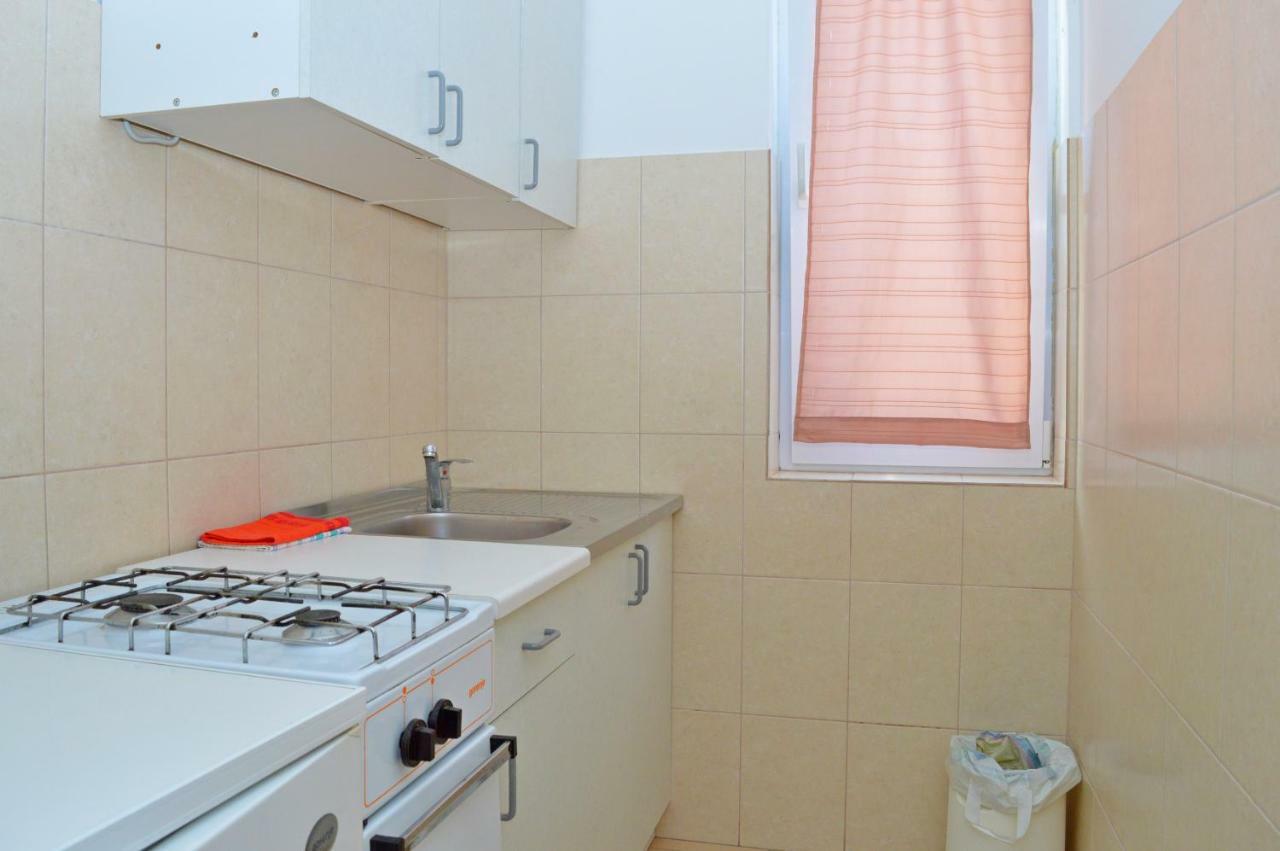 Apartmani Macak II Novalja Eksteriør billede